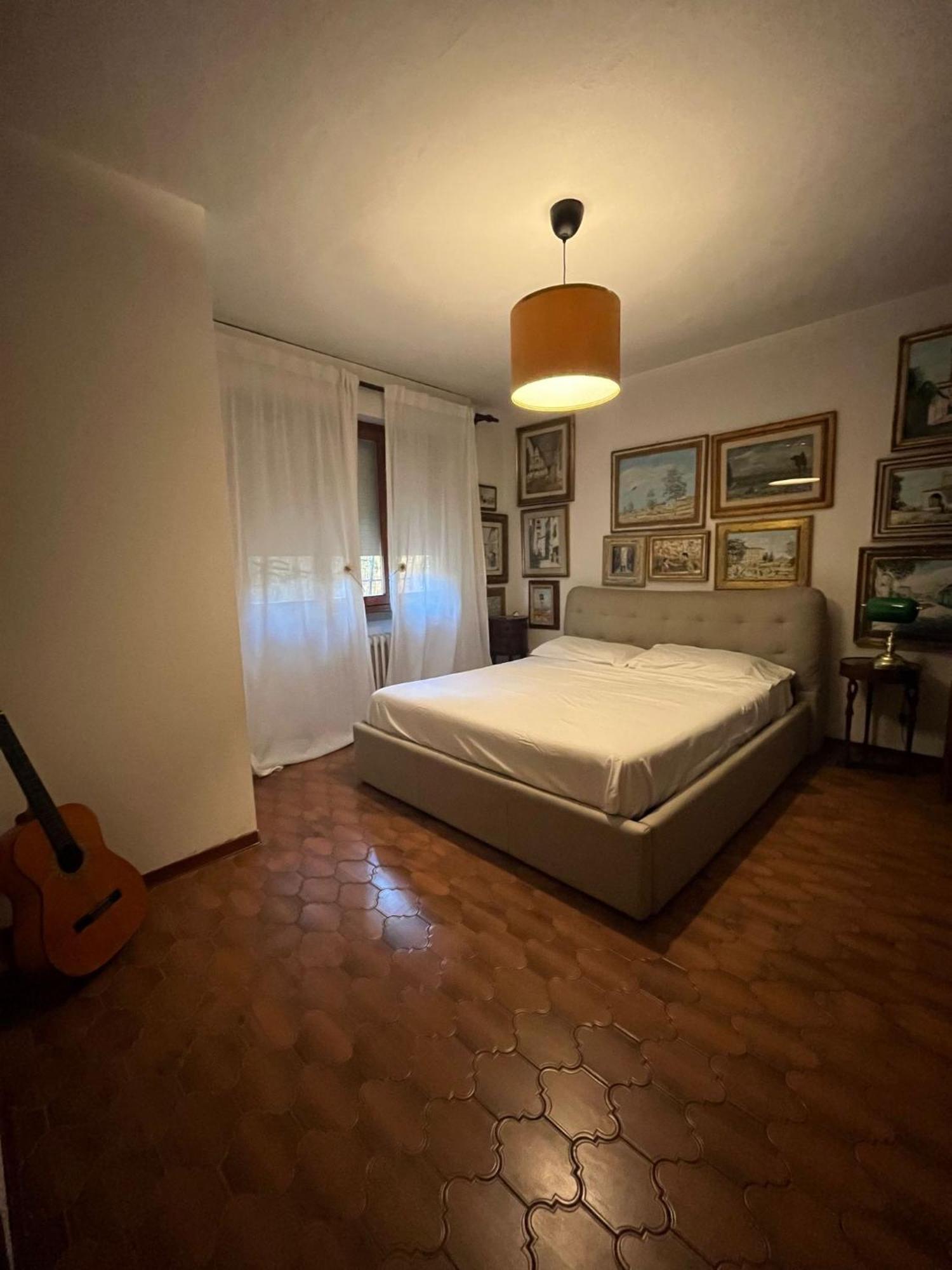 Enzo's House Guest house *