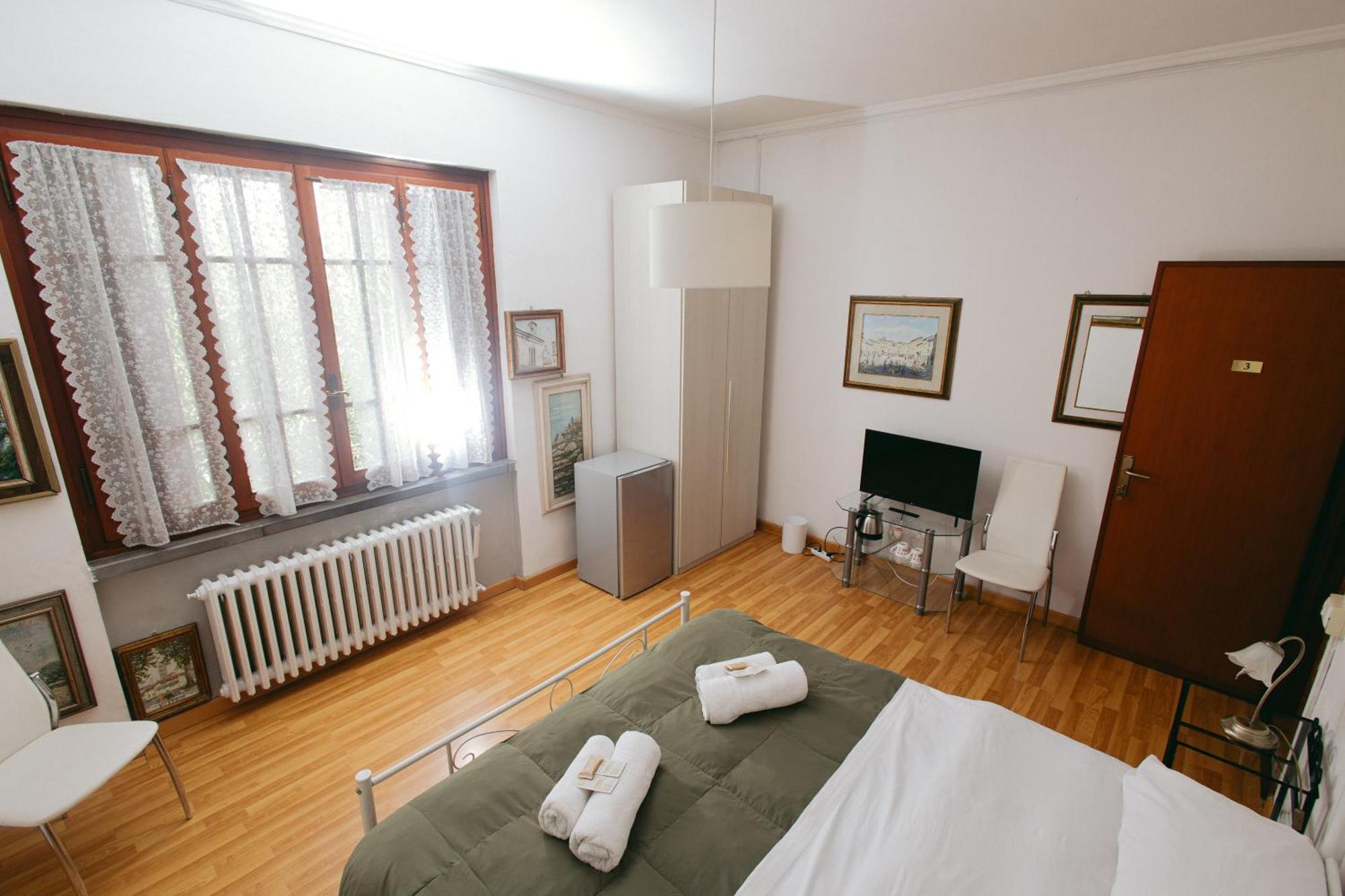 Enzo's House Gasthuis Lucca